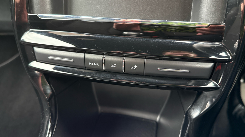 DS 3 1.2 PureTech 82 Chic 3dr Petrol Hatchback